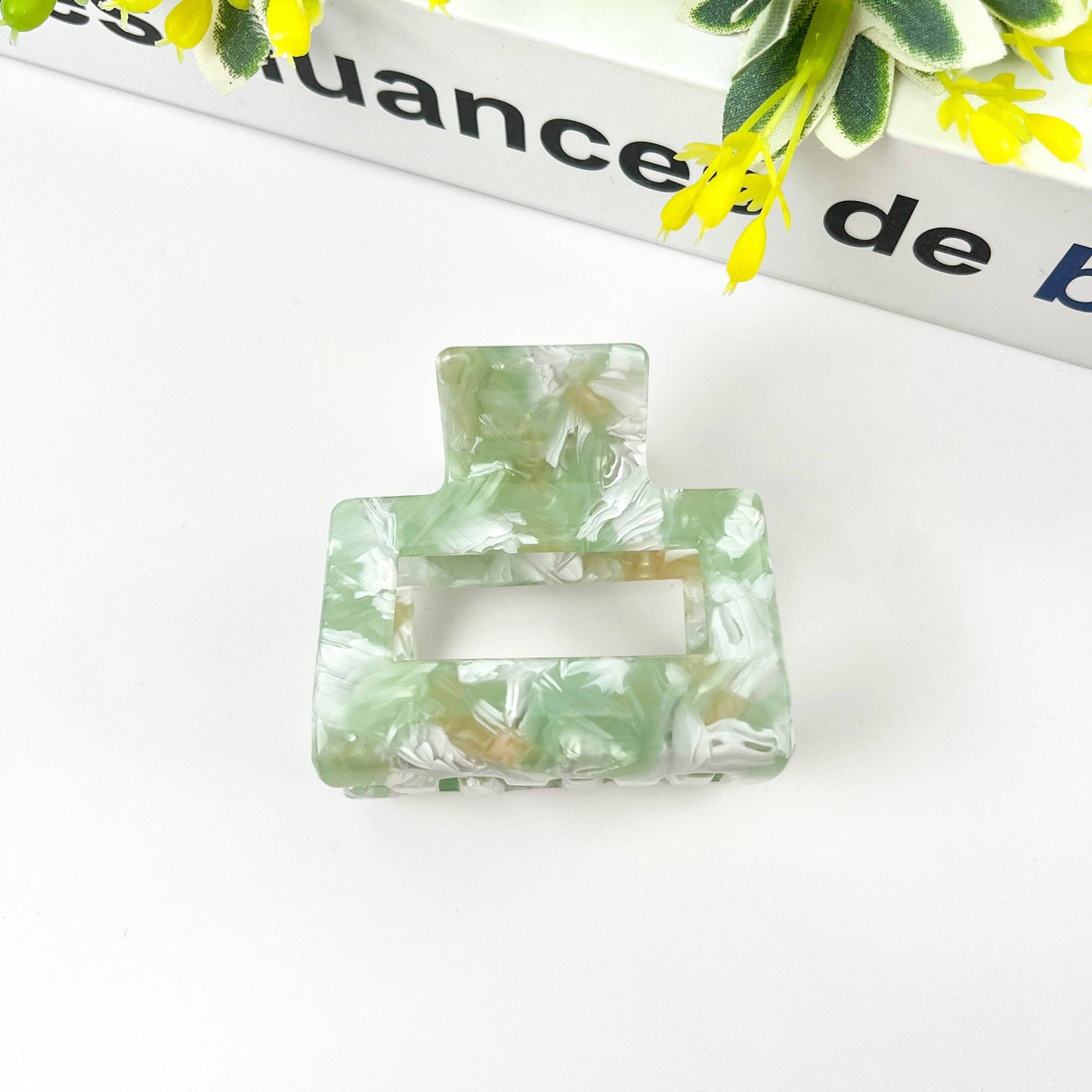 Lustrous Hair Clips