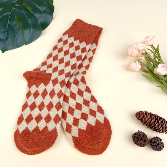 Cashmere Rhombus Socks