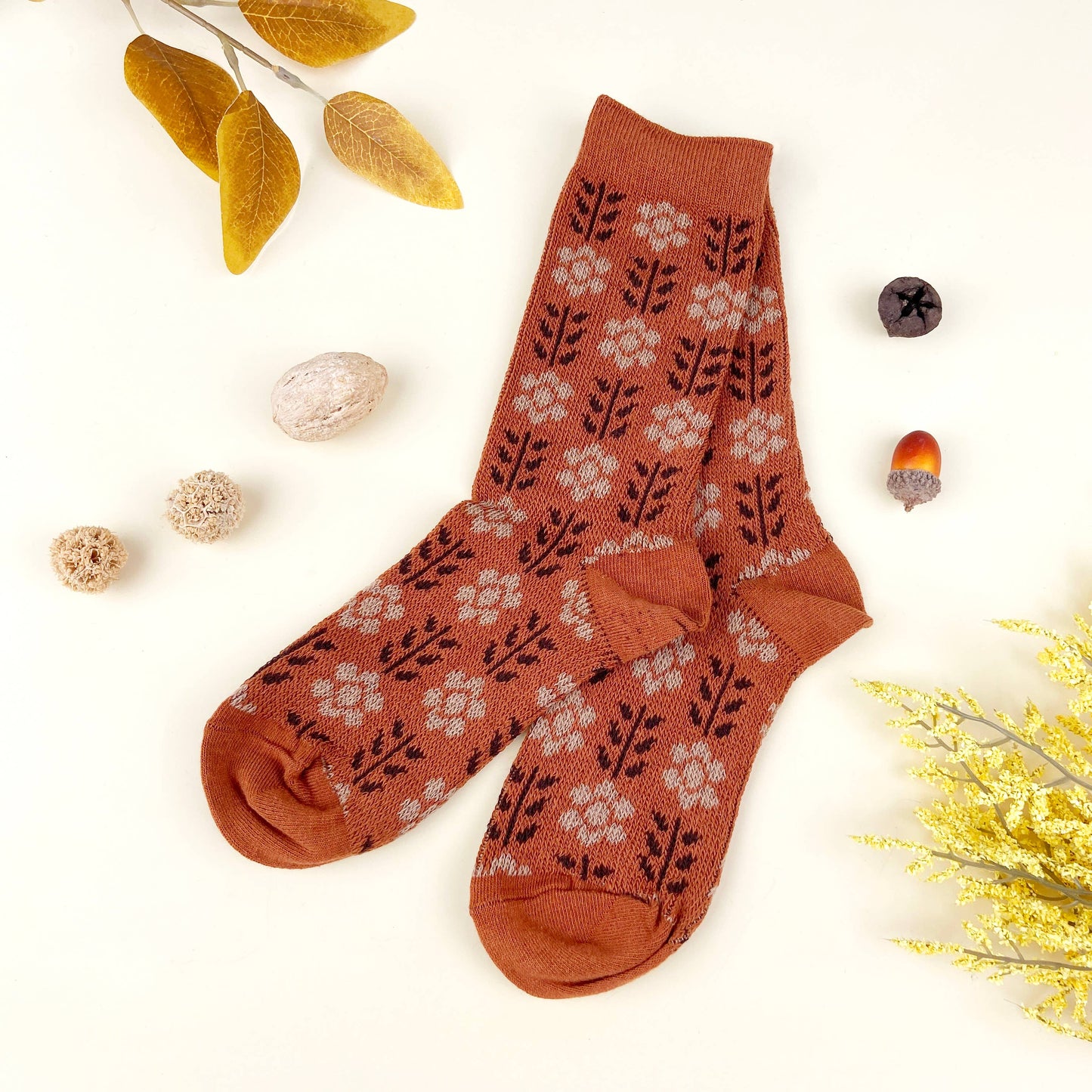 British style retro combed cotton crew socks