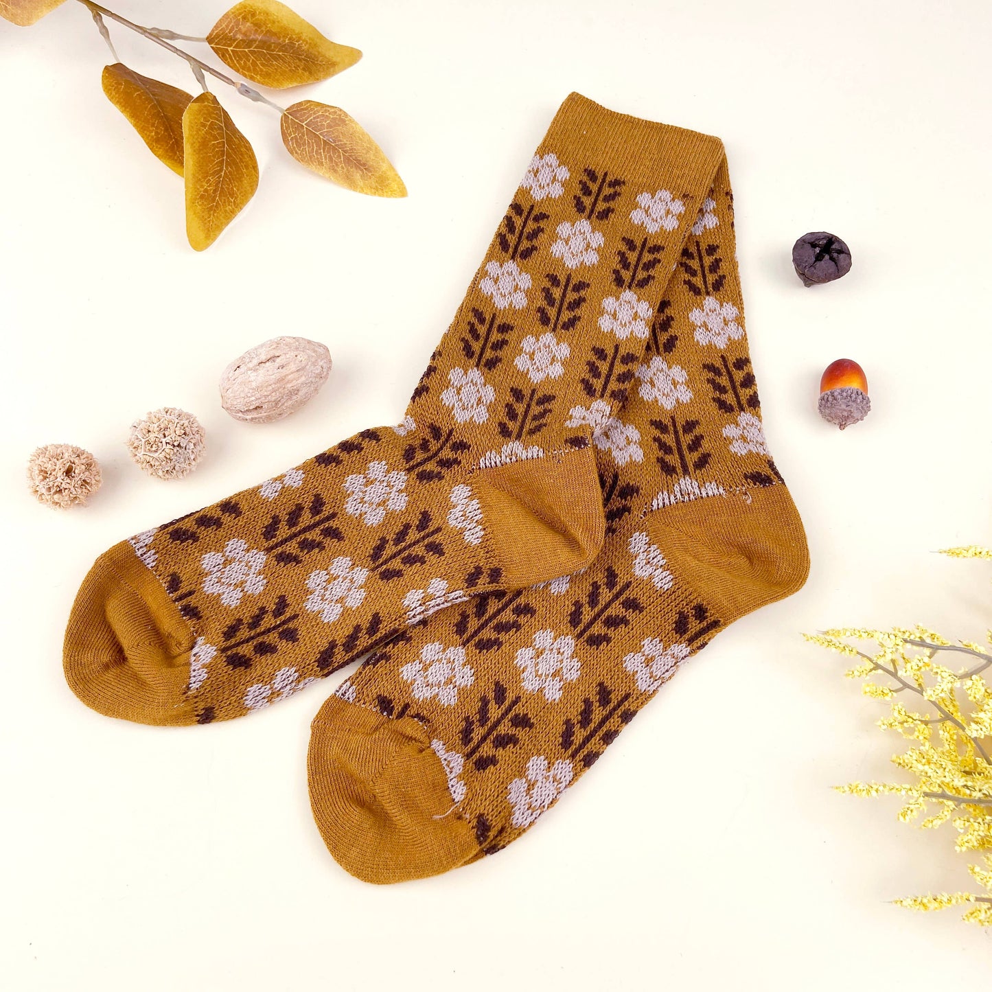 British style retro combed cotton crew socks