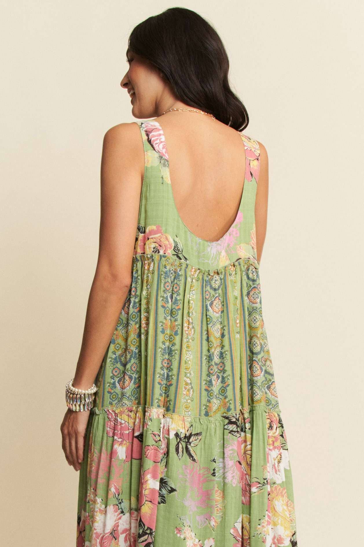 PLUS SIZE FLORAL BOHO DRESS
