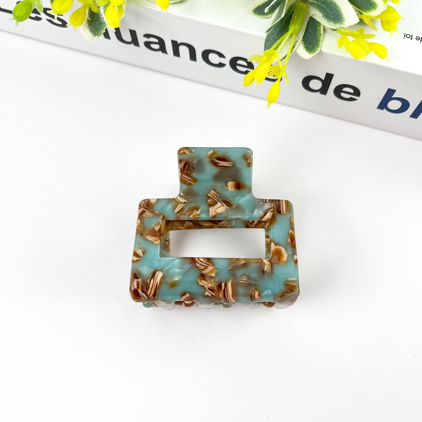 Lustrous Hair Clips