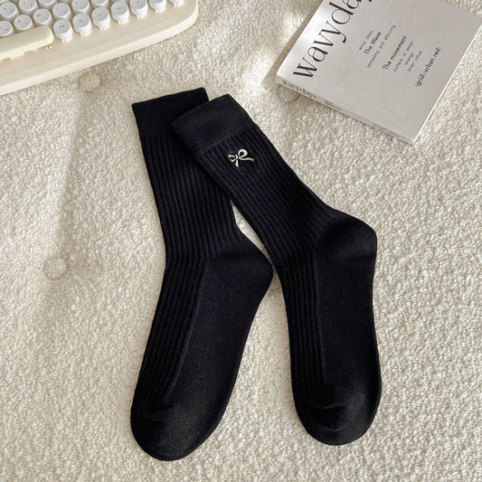 Bow Embroidered Crew Socks