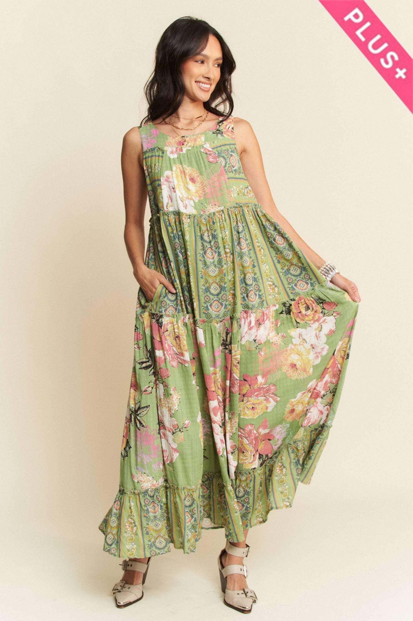 PLUS SIZE FLORAL BOHO DRESS