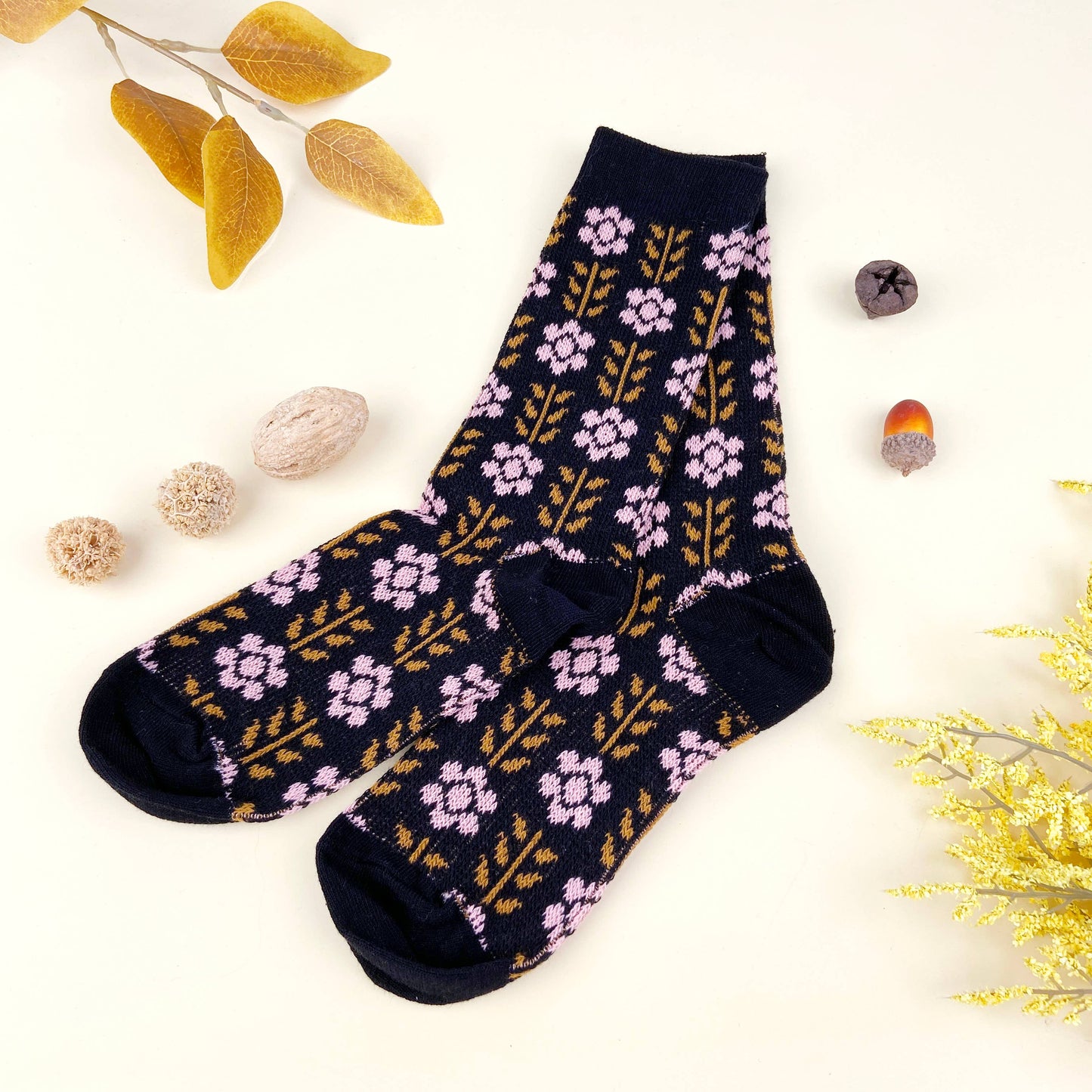 British style retro combed cotton crew socks