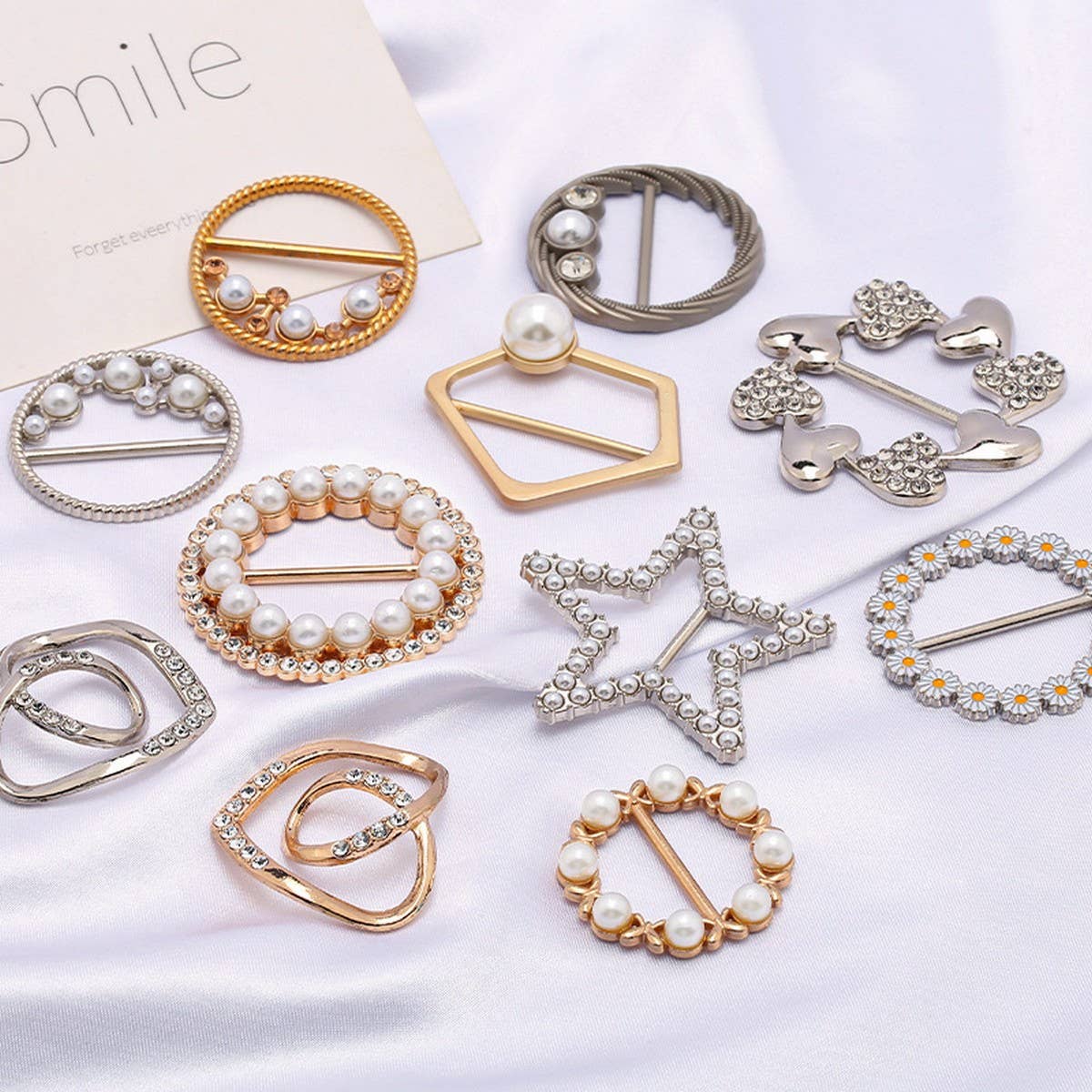 FIVE-POINTED STAR PEARL INLAID SILK SCARF RING