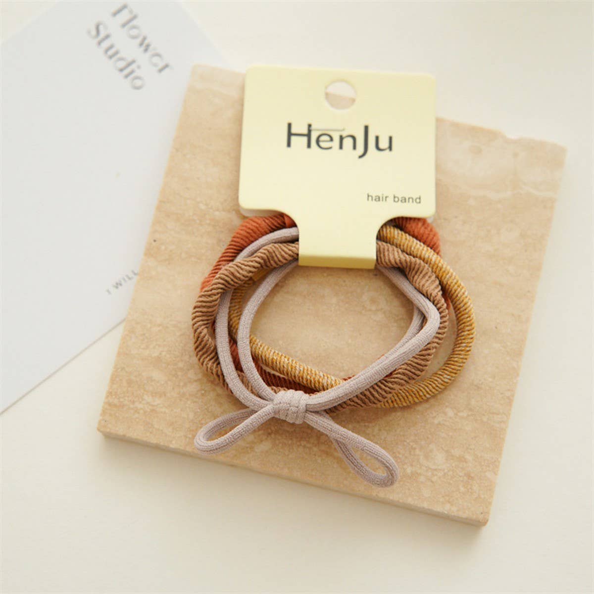 4 pack of hair ties