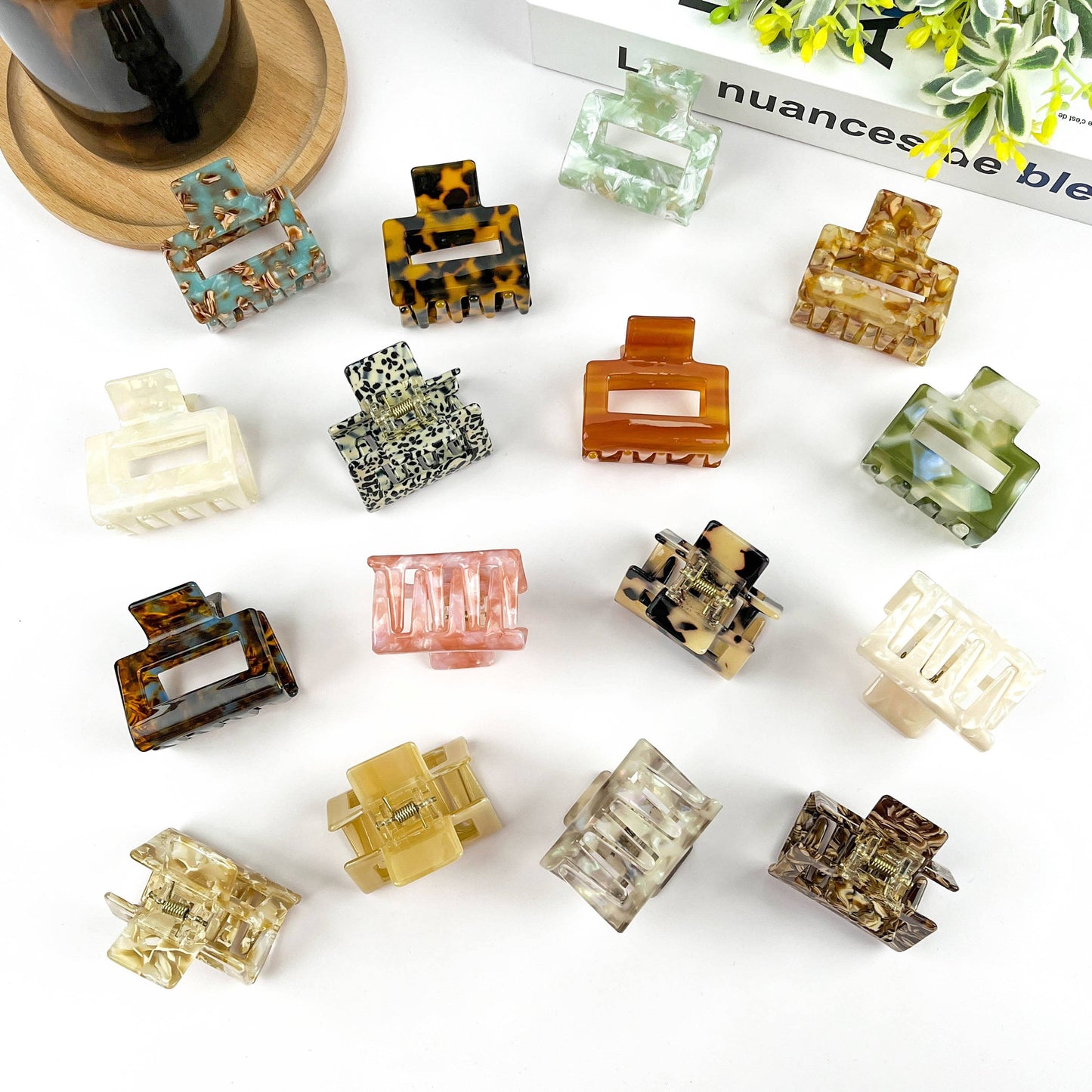 Lustrous Hair Clips
