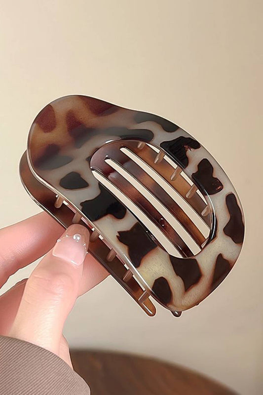 The Easy Wild Hair Clip – Leopard Print Acrylic Oval Claw Clip