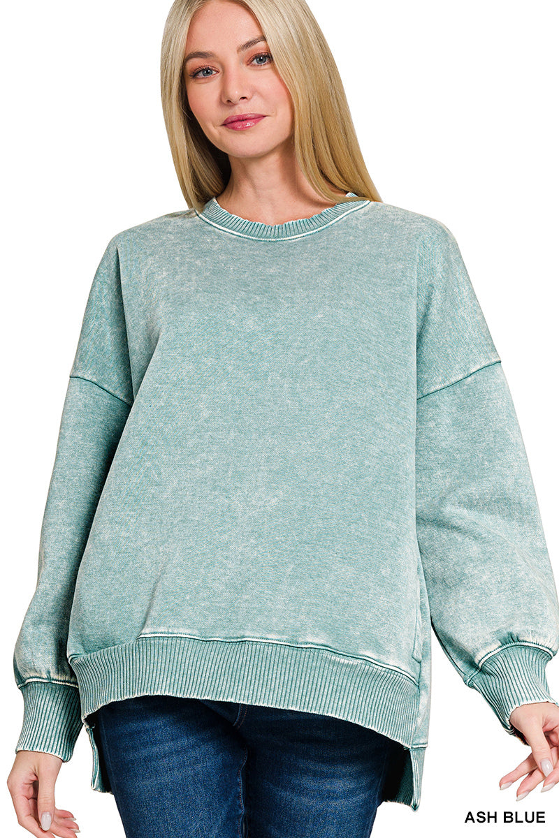 Acid-washed fleece sweatshirt with pockets
