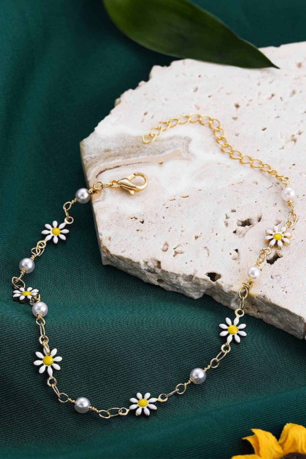 Daisy & Pearl Chain Anklet